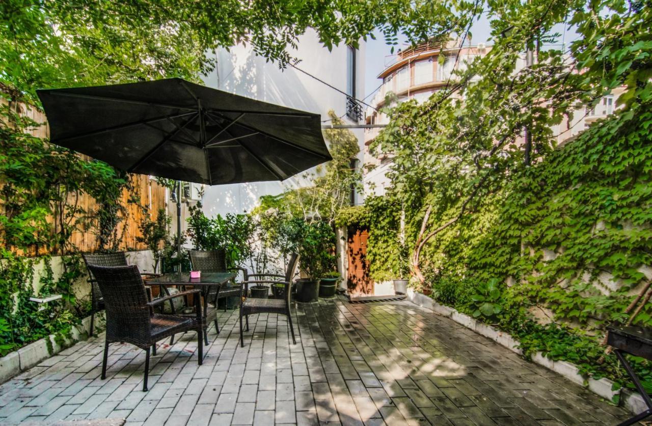 Hotel Elesa Wera Tiflis Exterior foto